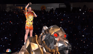 KATY PERRY'S SUPER BOWL HALFTIME PERFORMANCE 2015