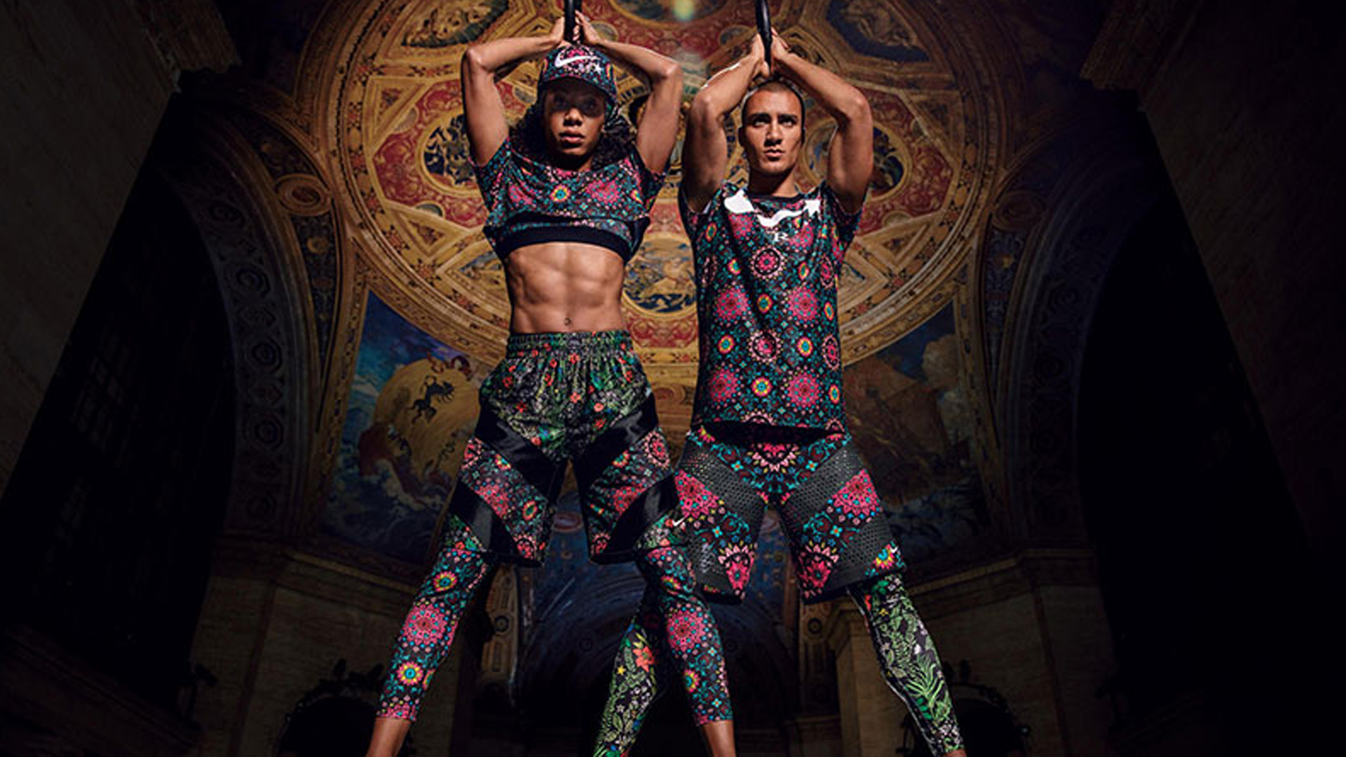 NIKELAB AND RICCARDO TISCI TEAMS UP FOR AN ACTIVEWEAR COLLECTION