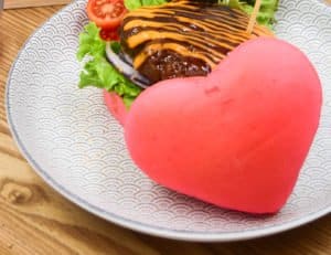 THIS HEART-SHAPED BURGER IS PERFECT FOR VALENTINE'S DAY